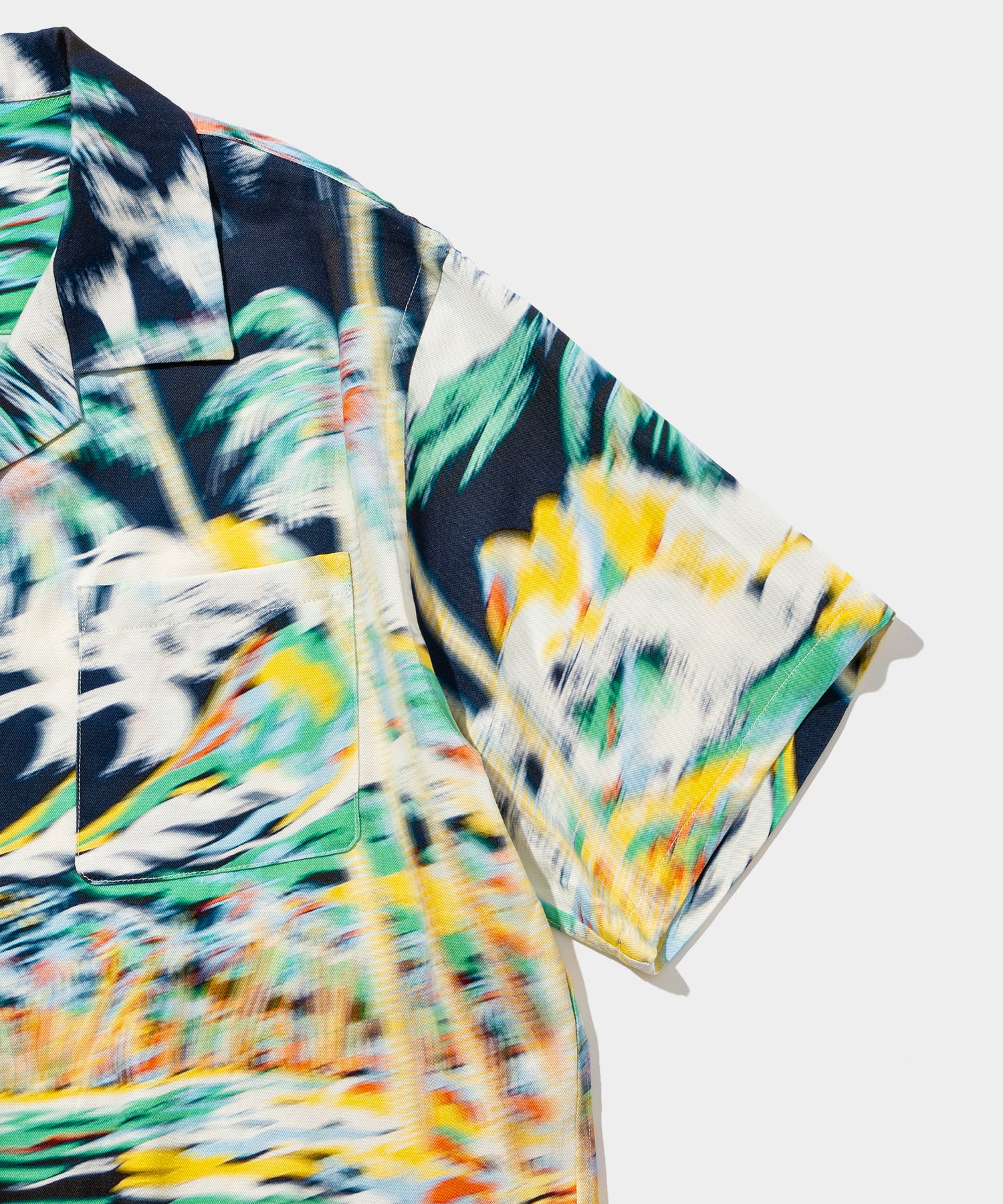 Blurred Rayon Shirts (palm tree)