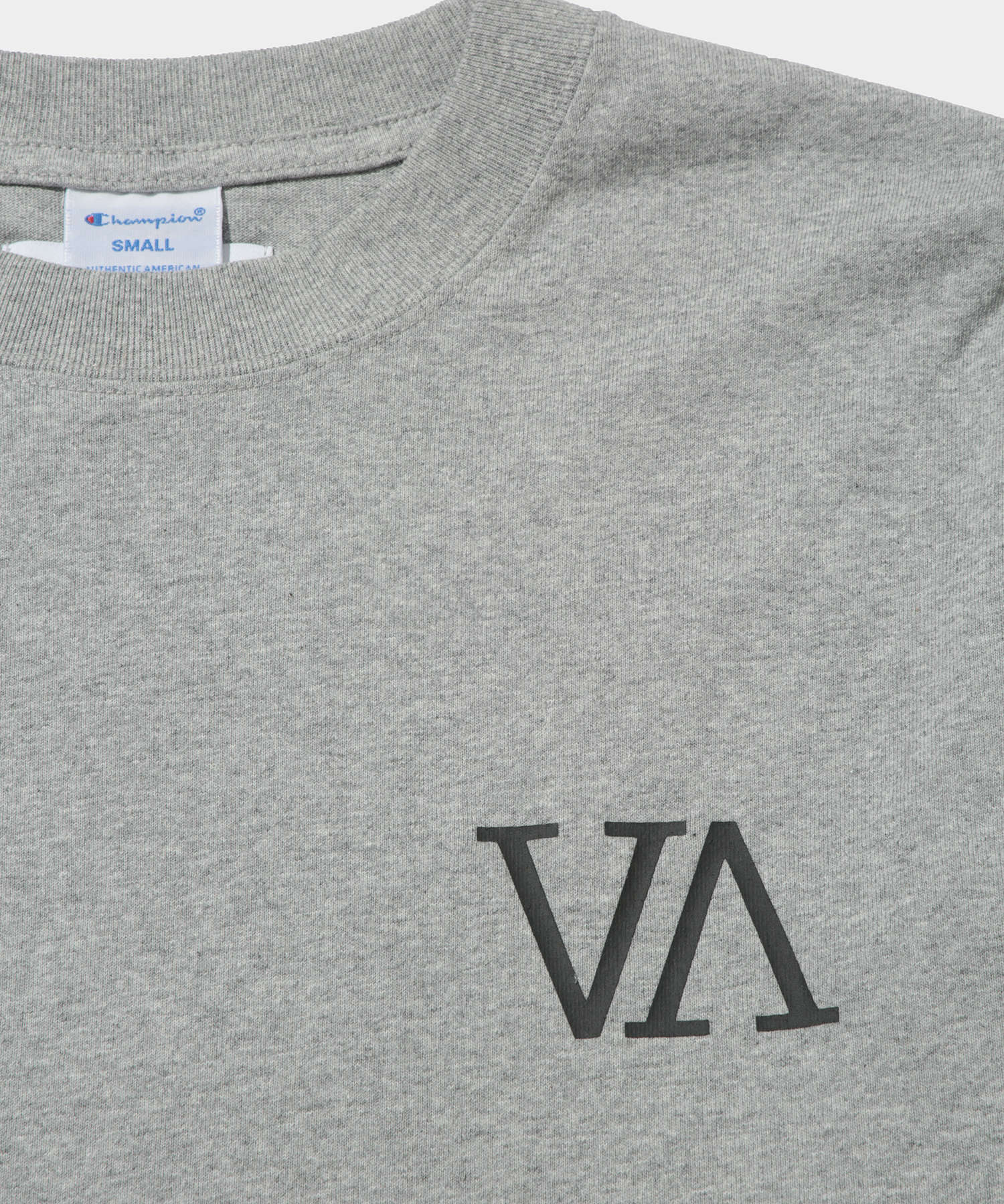 Champion L/S Tee - 001