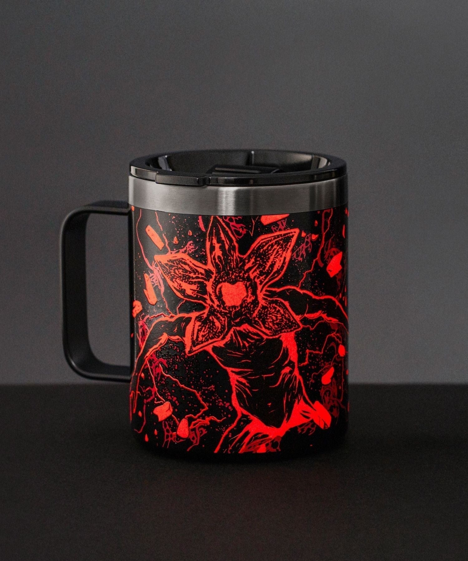BIALETTI Camp Mug Stranger Things