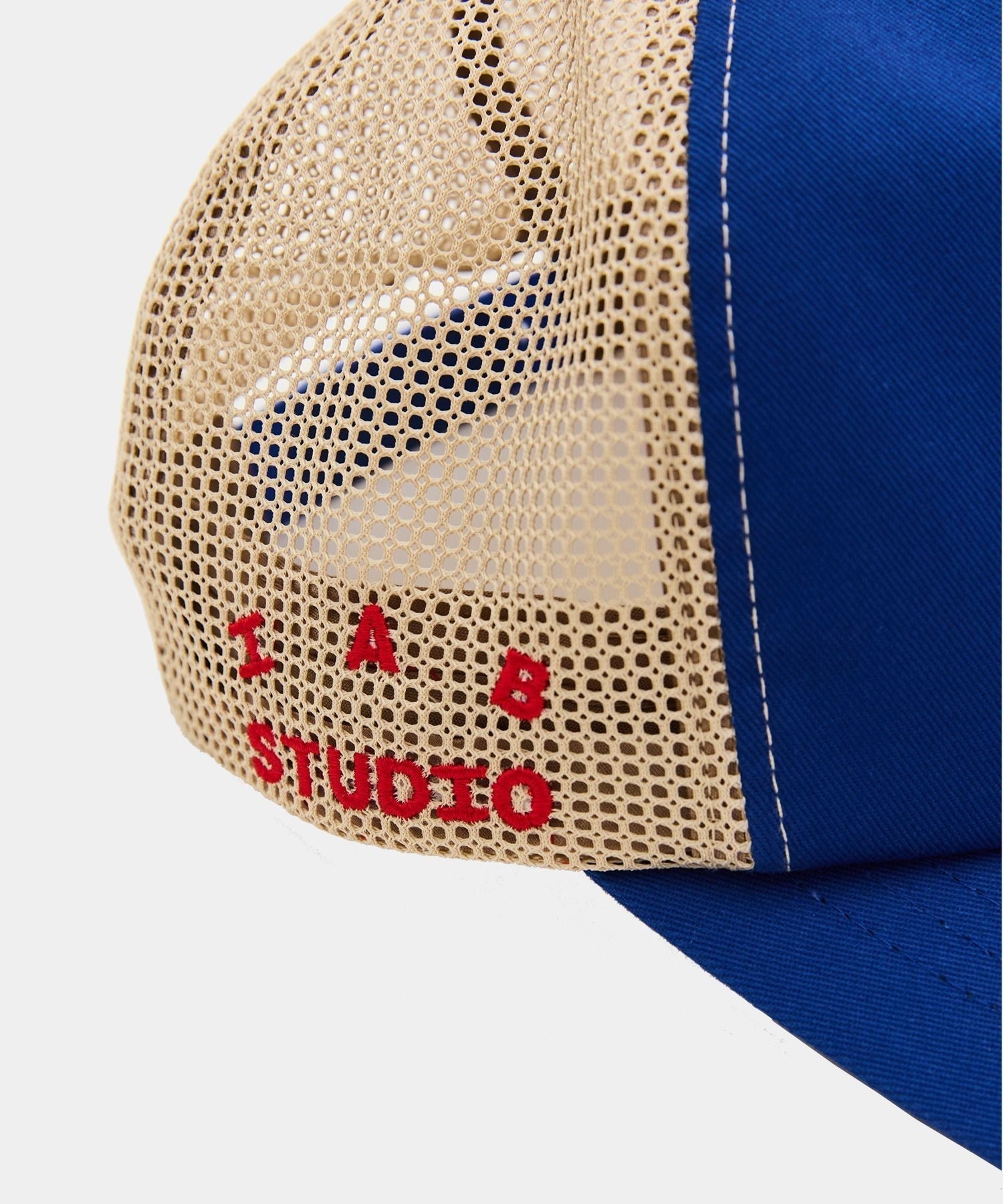 IAB STUDIO Bradley’s Big Buy Cap