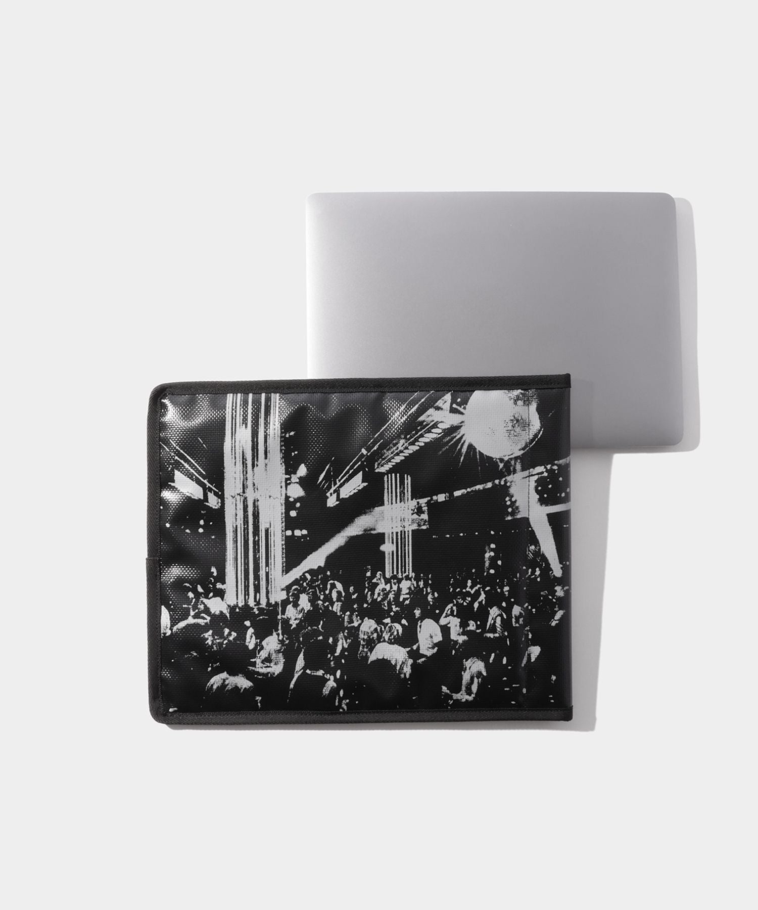 ODORIBA DANCE HALL PC CASE- V.A. ONLINE STORE