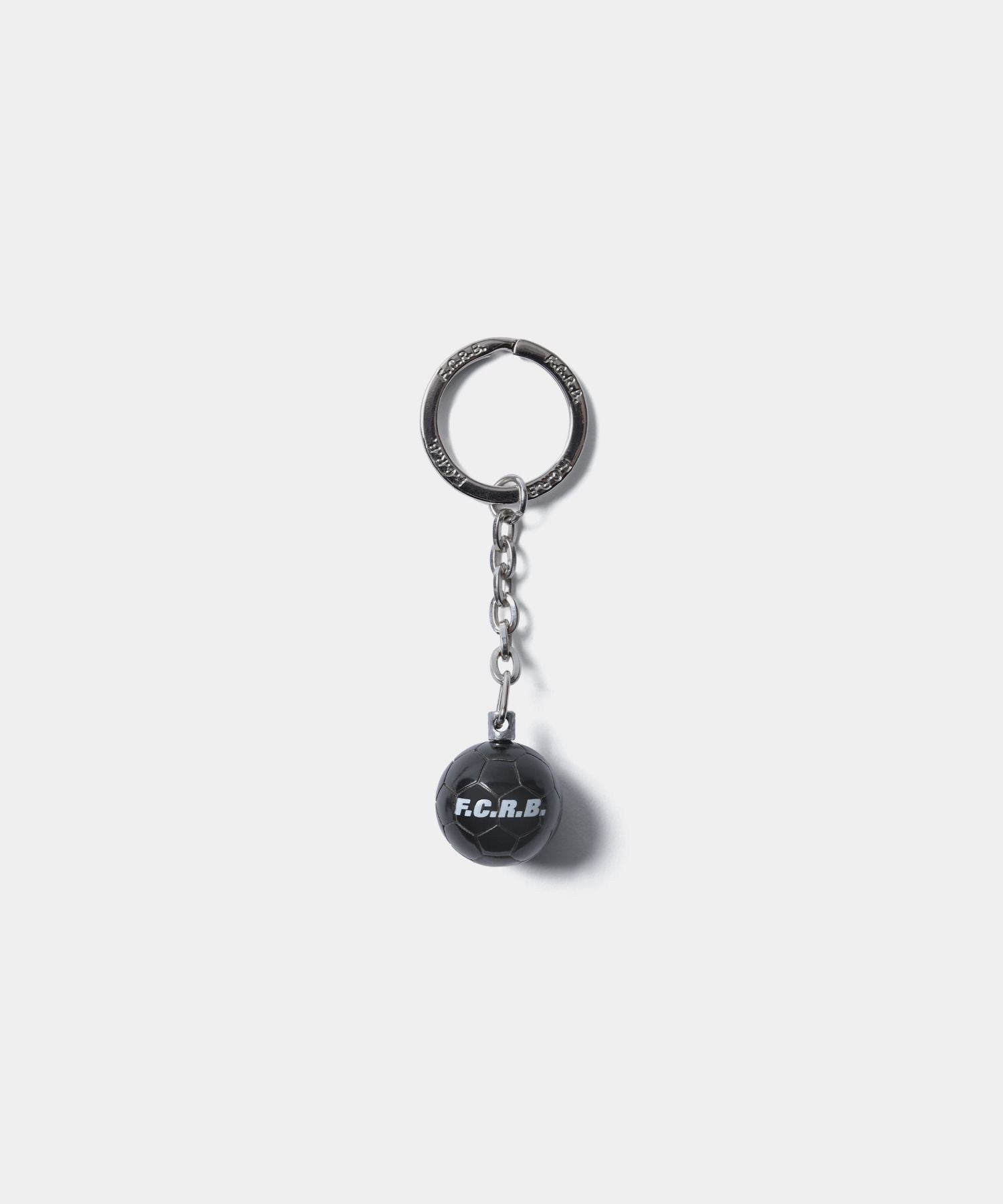 SOCCER BALL KEYCHAIN – V.A. TOKYO ONLINE STORE