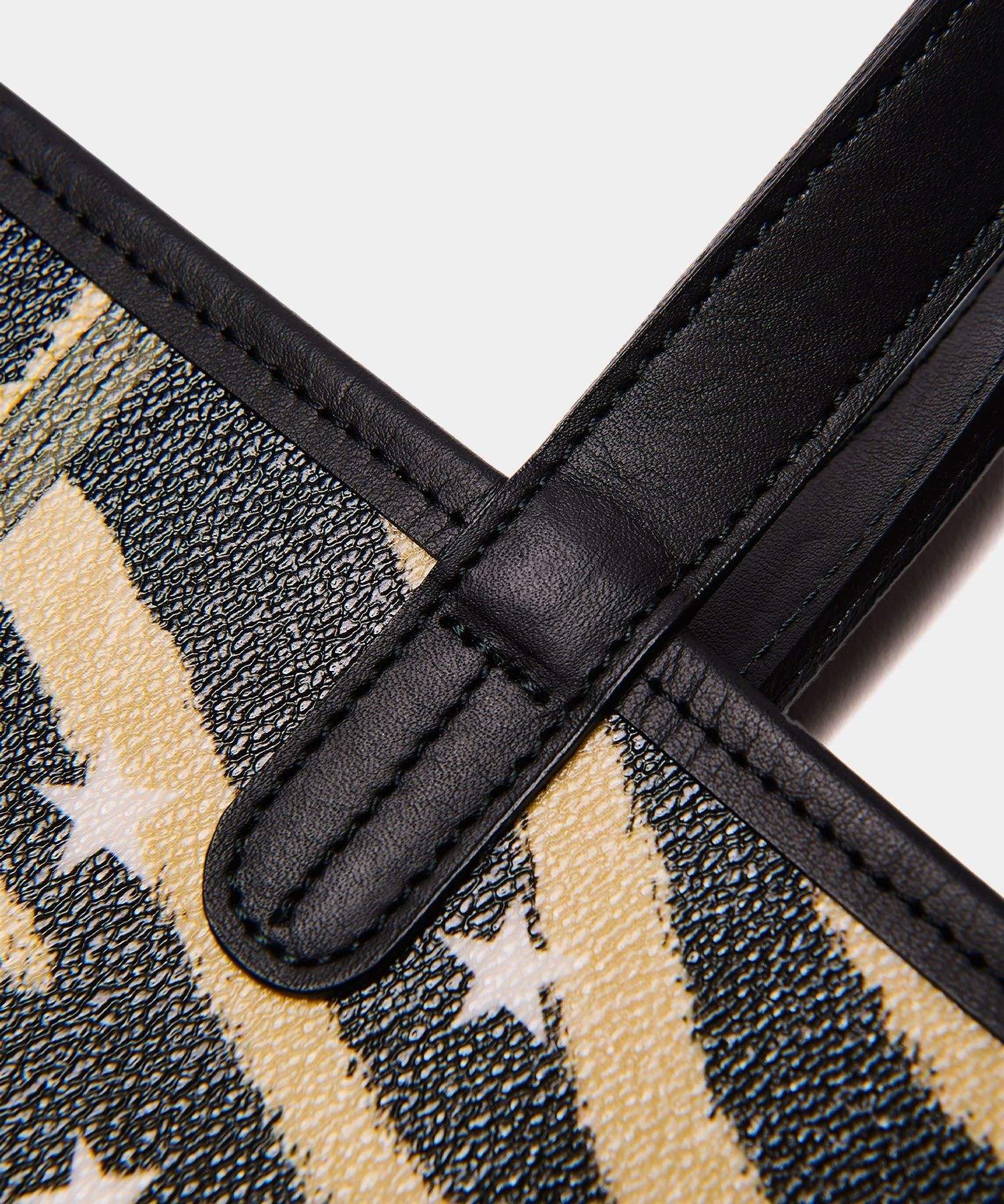 CAMOUFLAGE PVC TOTE BAG