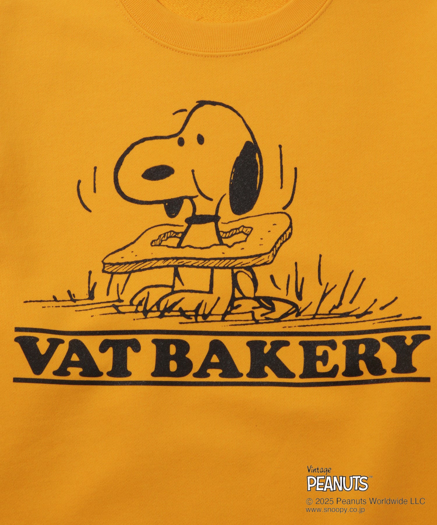 VAT BAKERY PEANUTS C/N SWEAT