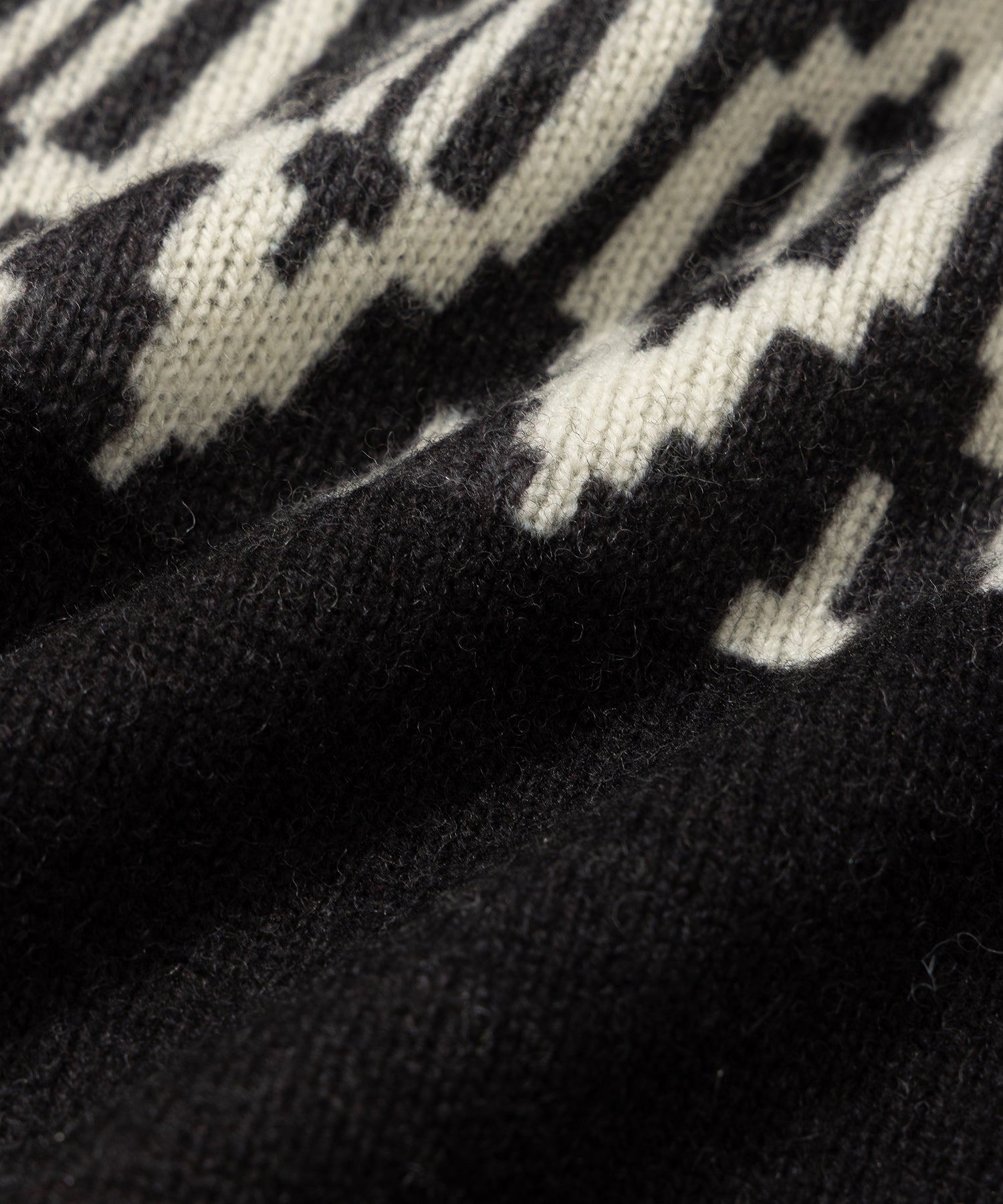 Print Ski Crew Sweater