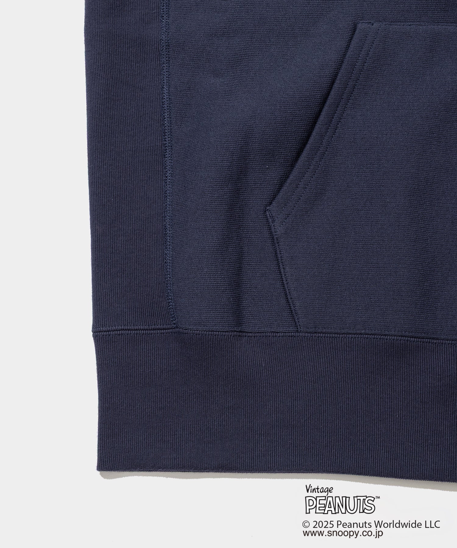 Champion Sweat Hoodie - 011B PEANUTS
