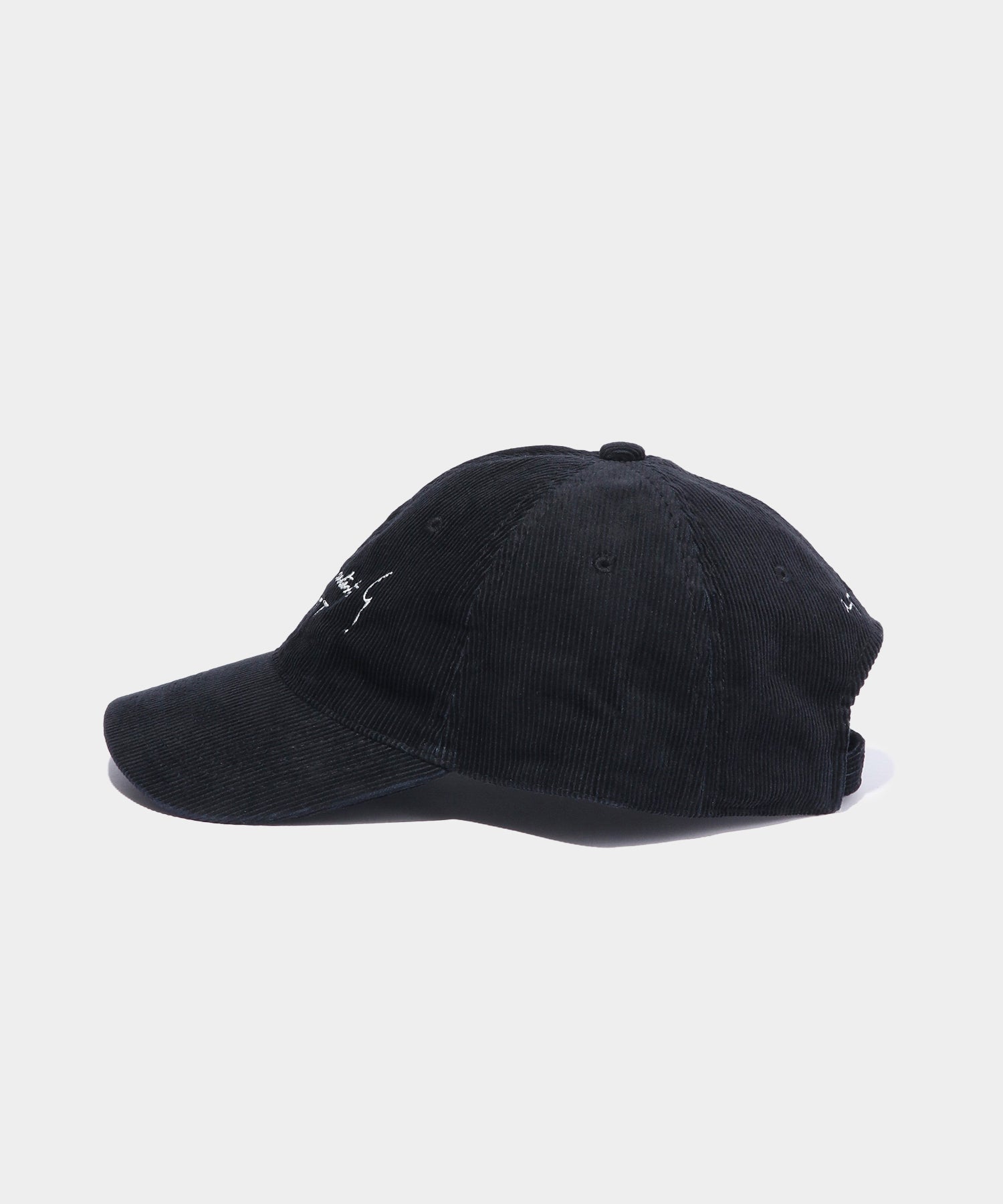 agnes b. CASQUETTE CORDUROY