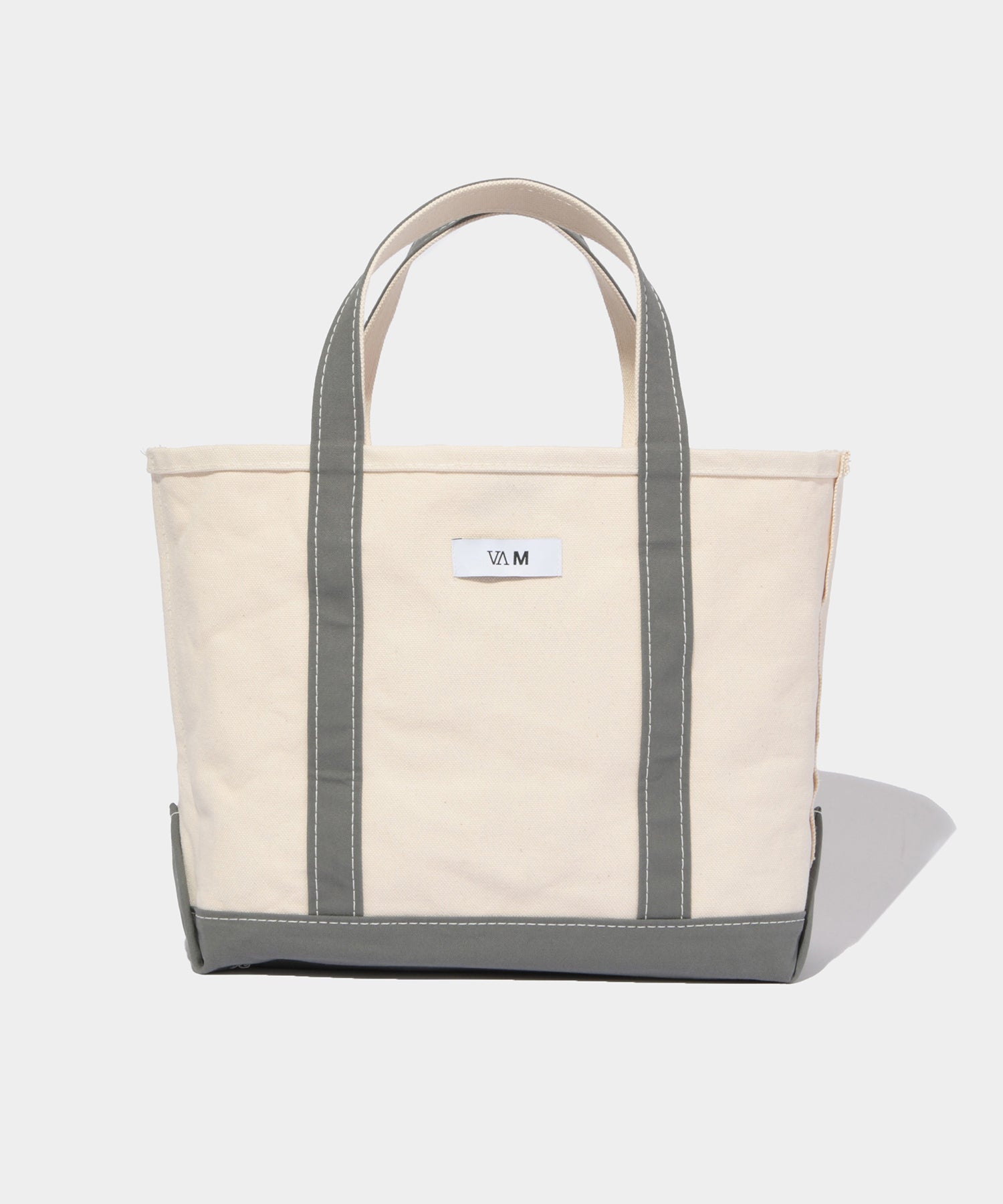 L.L.Bean BOAT AND TOTE MEDIUM