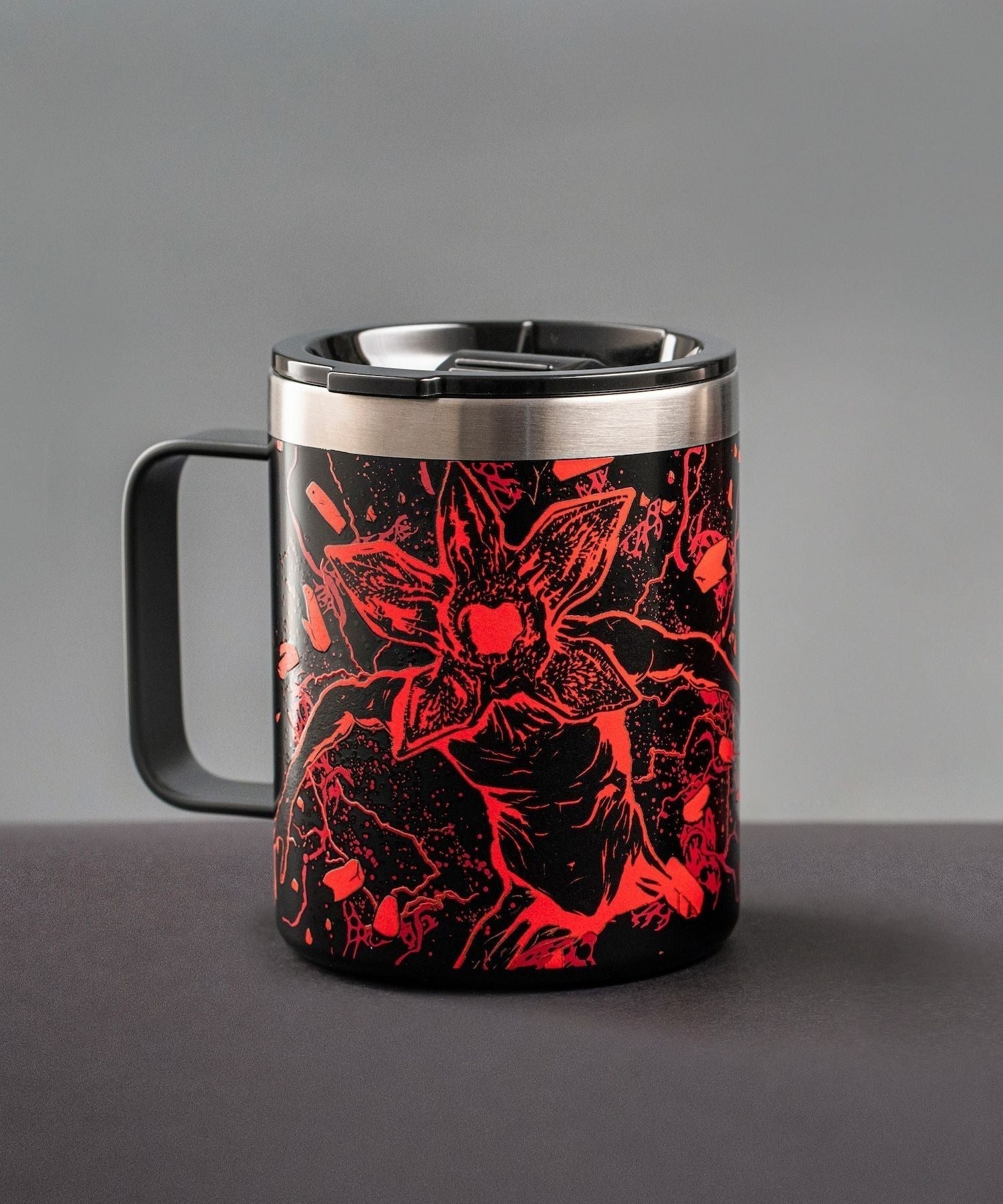 BIALETTI Camp Mug Stranger Things