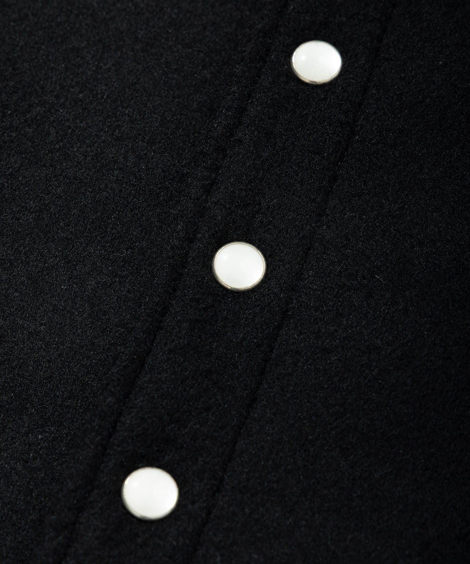 agnes b. AWARD SENGA PRESSION