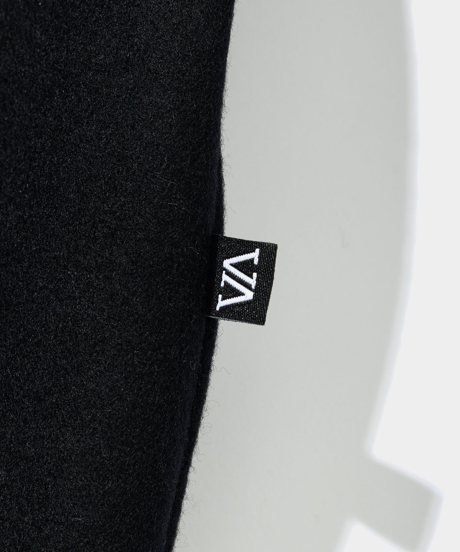 agnes b. AWARD SENGA PRESSION