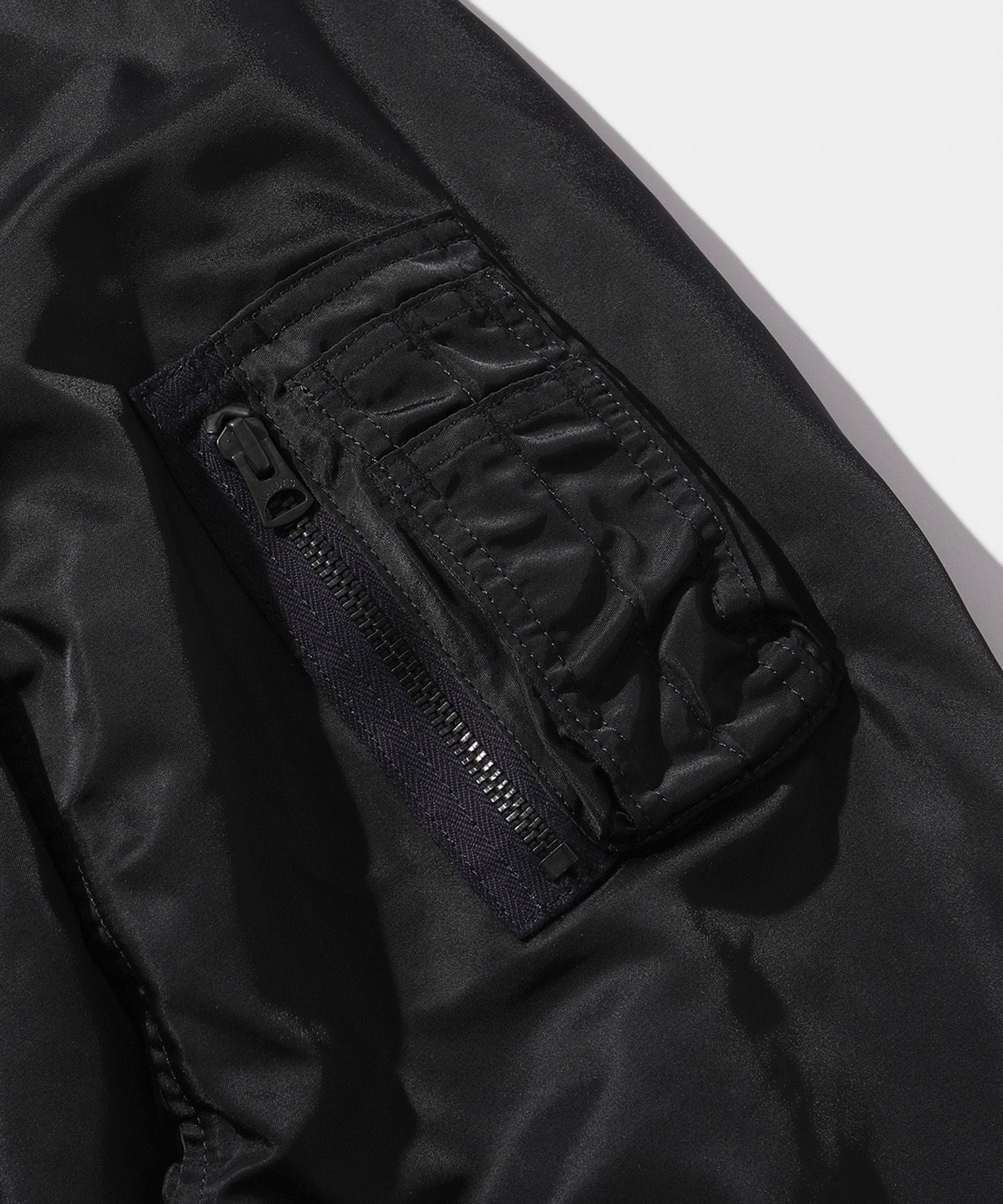 AVIREX7522 MA-1 – V.A. TOKYO ONLINE STORE