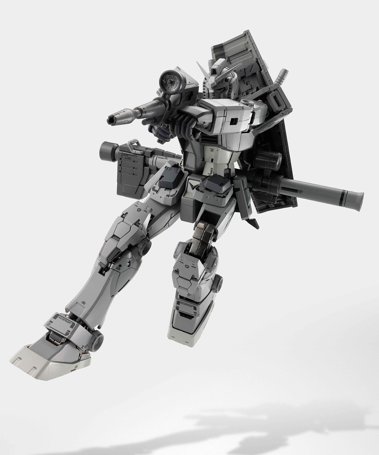 【抽選販売】GUNDAM FIX FIGURATION METAL COMPOSITE RX78FRGMT GUNDAM