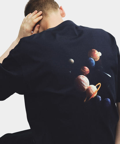 【予約】YUNI YOSHIDA: FRUITS PLANET S/S TEE