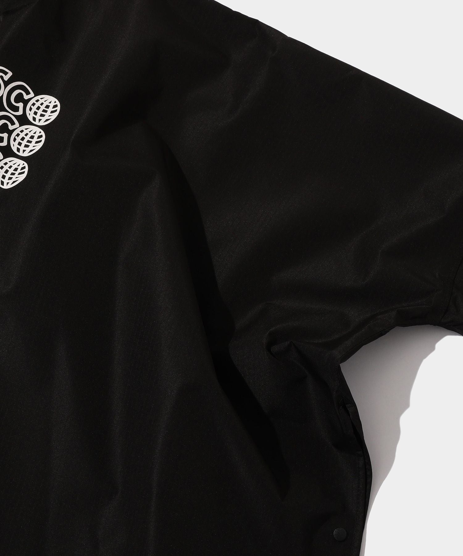 ODORIBA  Disco KIU Rain Coat- V.A. ONLINE STORE