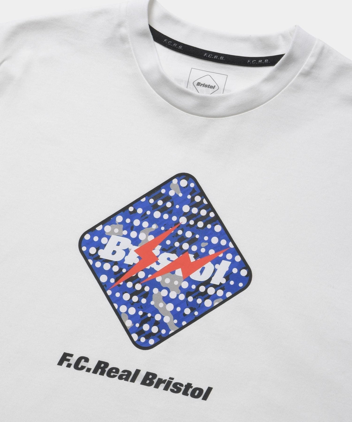 FRAGMENT: CAMOUFLAGE EMBLEM TEE – V.A. TOKYO ONLINE STORE