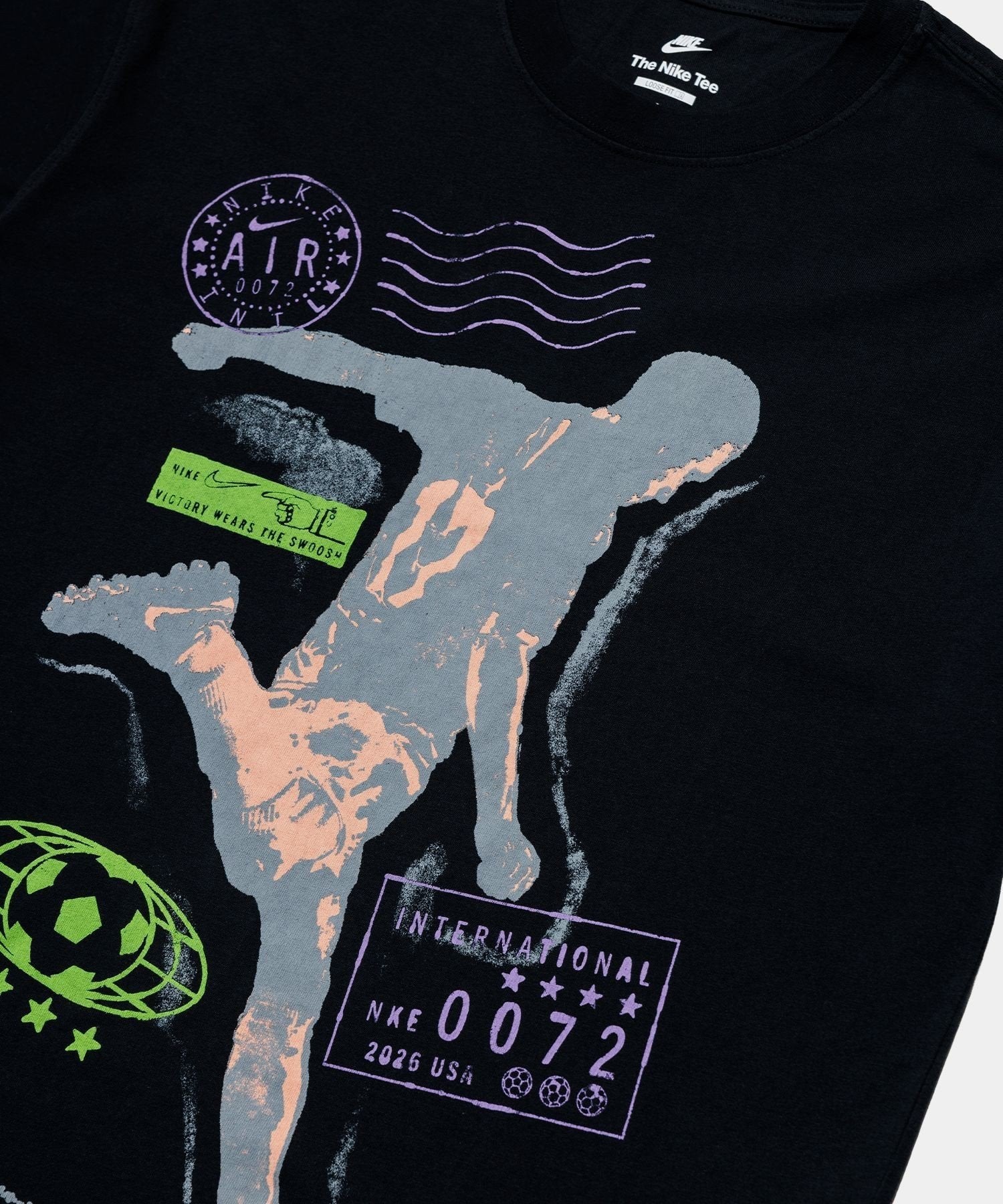 NIKE NSW LOOSE CELEB FOOTBALL TEE
