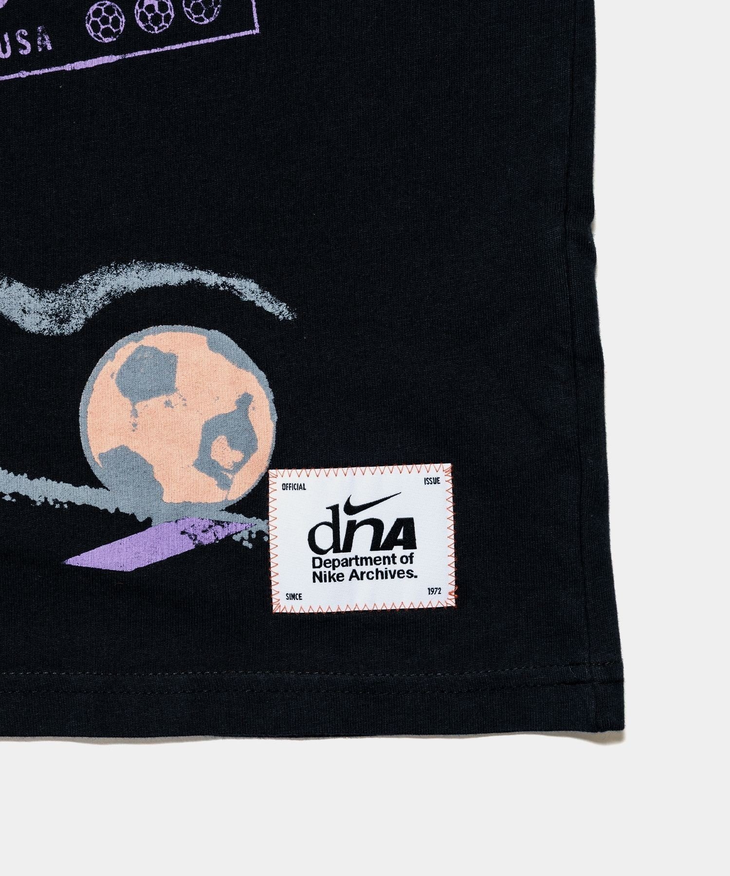 NIKE NSW LOOSE CELEB FOOTBALL TEE