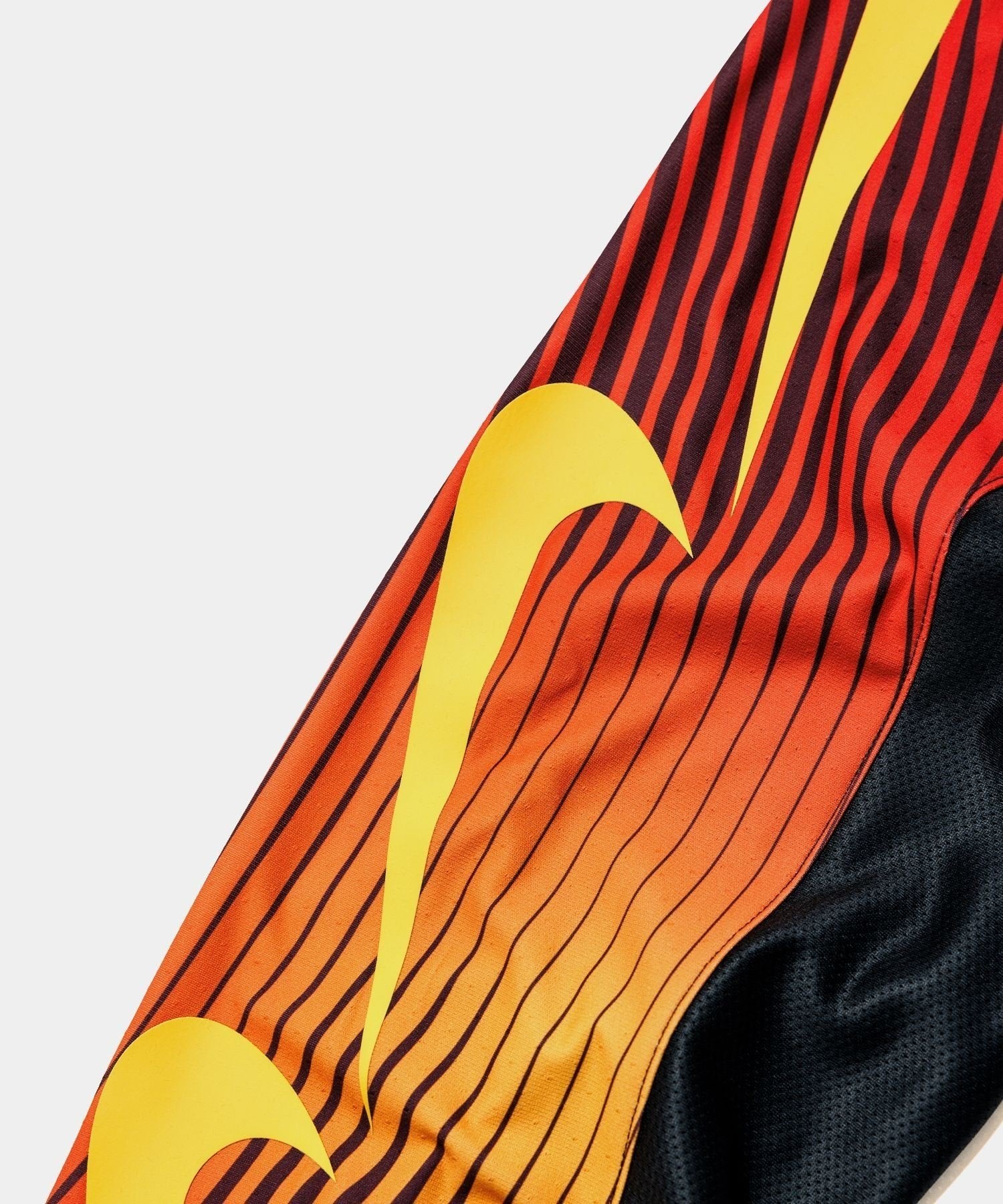 NIKE NRG KOI JERSEY 2- V.A. ONLINE STORE