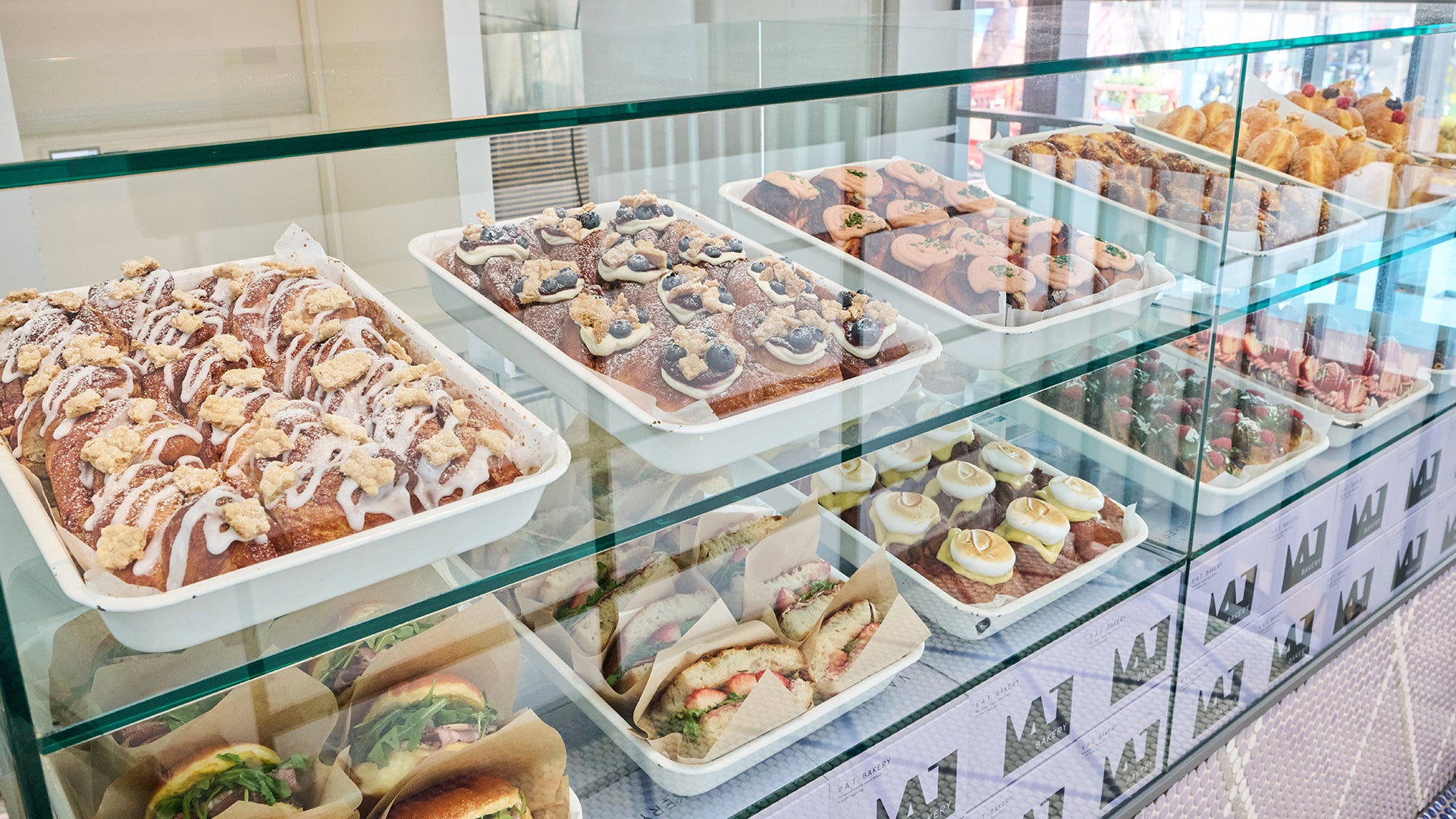 VAT BAKERY – V.A. TOKYO ONLINE STORE
