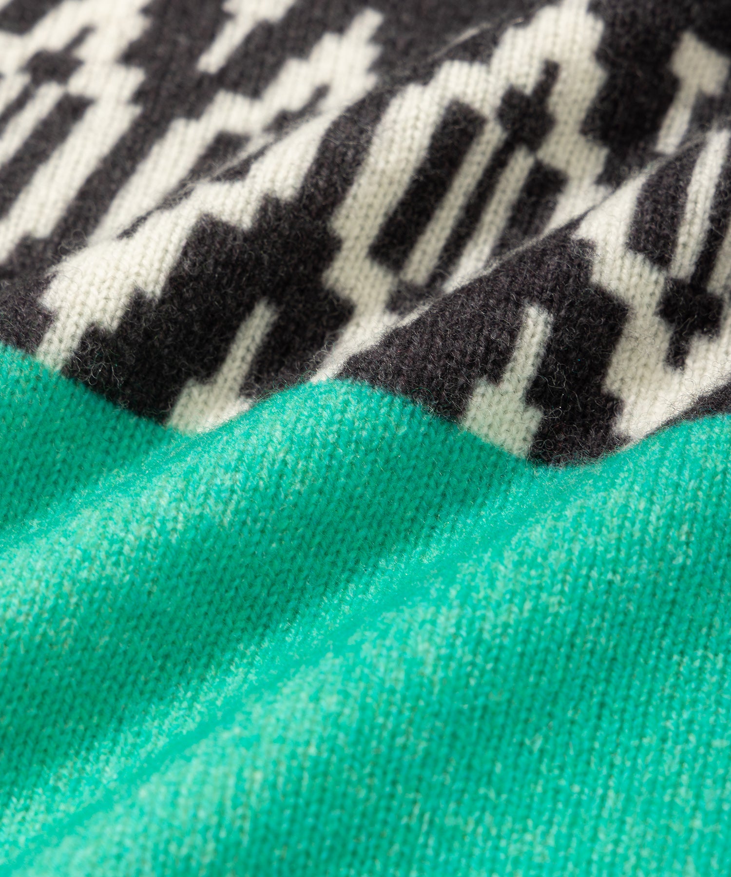 Print Ski Crew Sweater