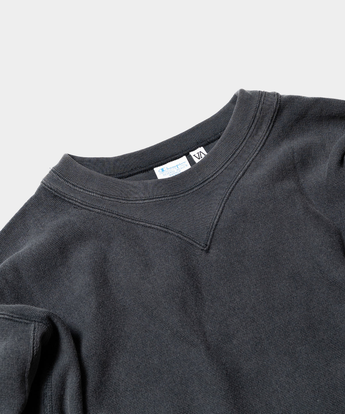 Champion REVERSE WEAVE® Vintage Wash Sweat